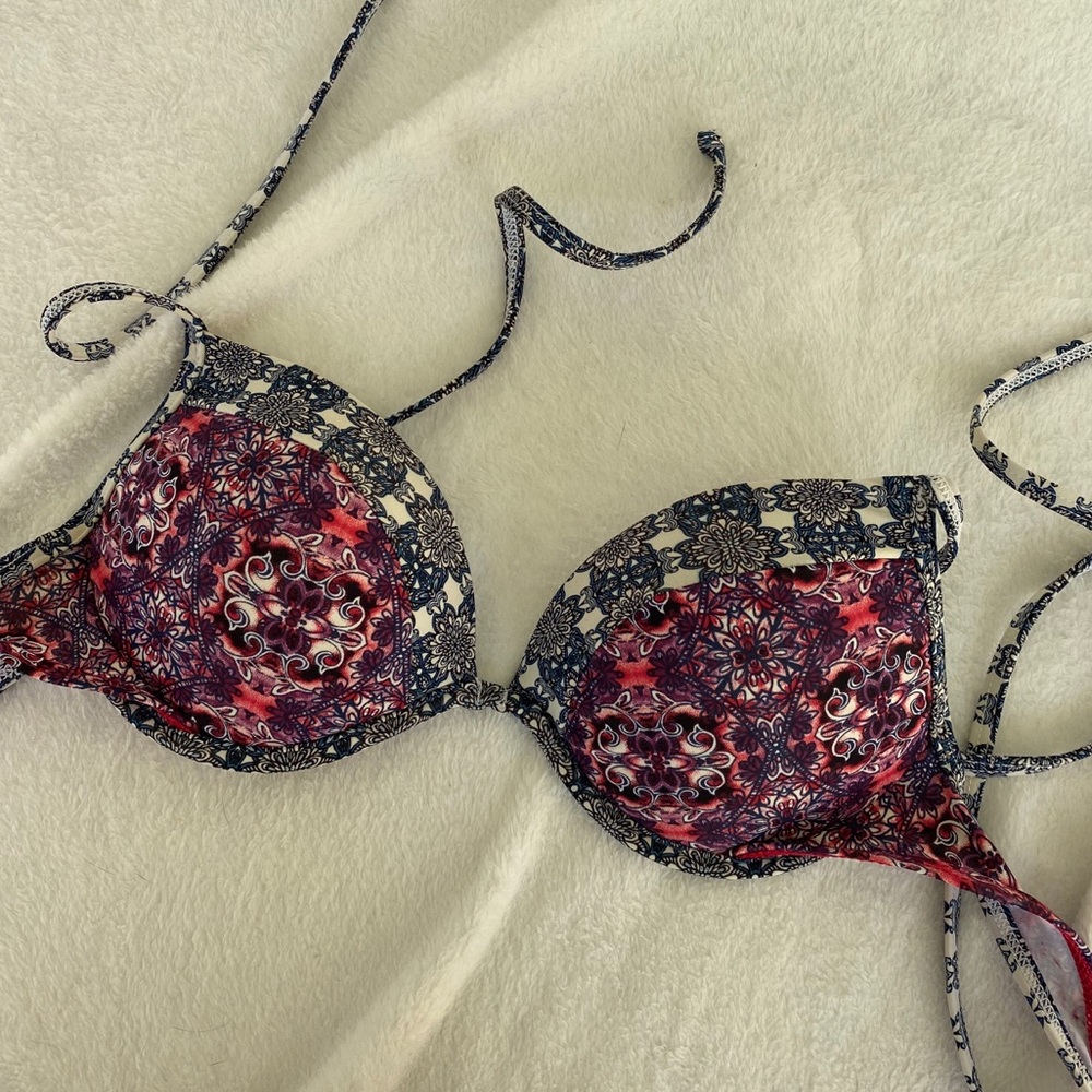 Pacsun red white & blue top